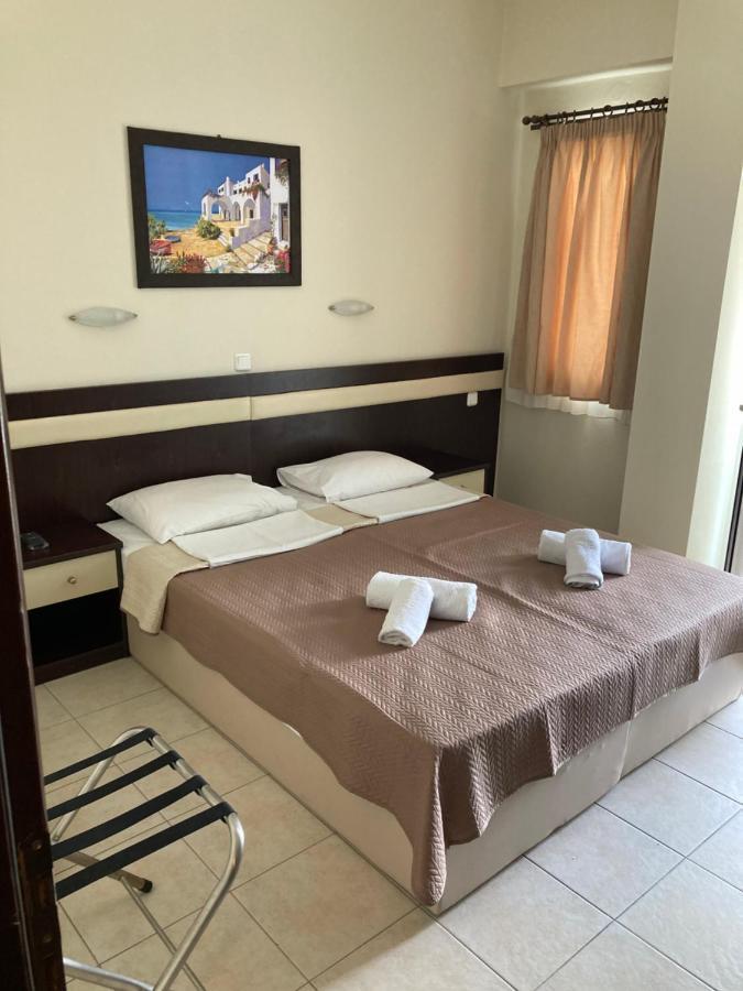 Villa Hariklia Paralia Katerinis Ngoại thất bức ảnh